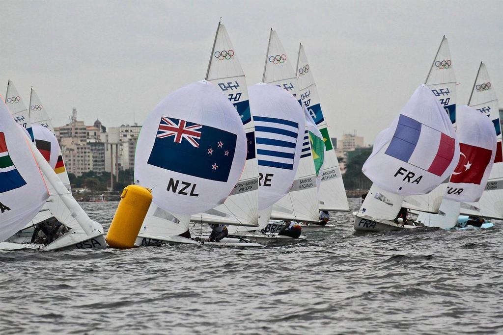 Jo Aleh and Polly Powrie re-engage with the fleet at the start of Leg 2, Race 1 © Richard Gladwell www.photosport.co.nz